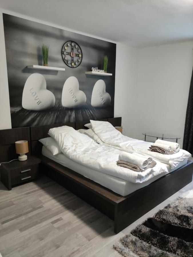 Apartament Freedom-fehervar *